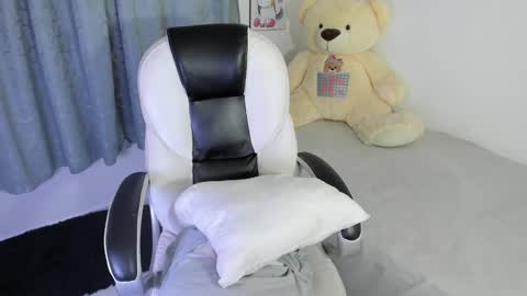 Nahomy online show from 03/11/25, 04:54