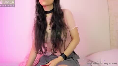 Snapshot of shy_angel_30 chatting on 09/22/25, 06:10 Angel  online show from 09/22/25, 06:10