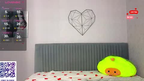 Molly online show from 01/16/25, 11:48