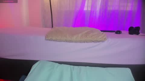 Snapshot of shy_booty18 chatting on 12/23/24, 09:40 Katya online show from 12/23/24, 09:40