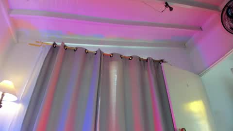 Snapshot of shy_booty18 chatting on 10/20/25, 09:48 Katya online show from 10/20/25, 09:48