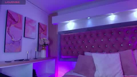 Snapshot of shy_cherry_ chatting on 04/17/26, 12:30 cherry online show from 04/17/26, 12:30