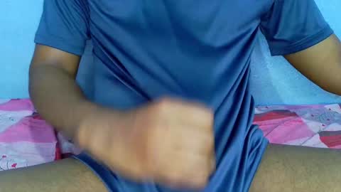 shyeyes online show from 12/25/24, 06:09