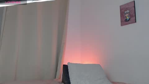 Snapshot of shy_kloe chatting on 04/14/26, 06:08 Kloe online show from 04/14/26, 06:08