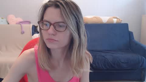 Snapshot of shy_moony chatting on 04/09/26, 01:38 just Alex online show from 04/09/26, 01:38