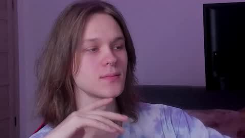 Mark online show from 09/17/25, 12:29