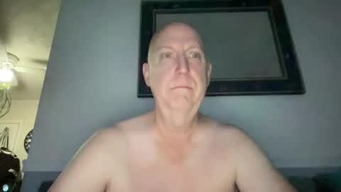 shy_one_cam online show from 12/21/25, 10:55