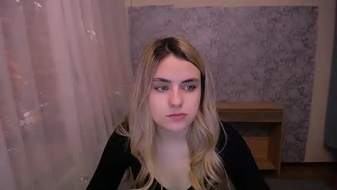 shy_sabrina_ online show from 02/26/25, 07:53