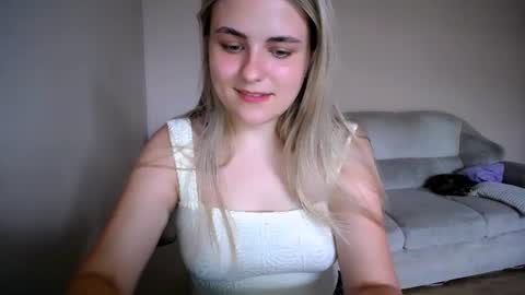 shy_sabrina_ online show from 07/21/26, 01:35