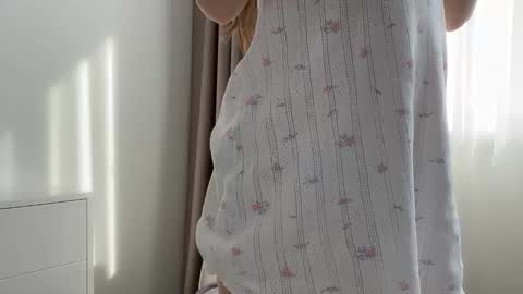 shy_schoolgirl_ online show from 03/08/26, 08:18