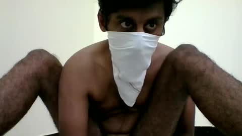 Snapshot of shyamsundr619 chatting on 01/11/26, 04:34 SHYAM online show from 01/11/26, 04:34