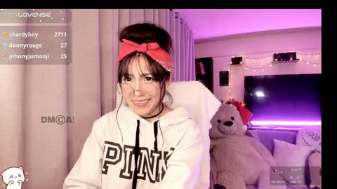 Snapshot of shyangie24 chatting on 01/05/25, 06:13 Angeline 3  independent come here when am horny... online show from 01/05/25, 06:13