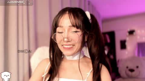 Snapshot of shyangie24 chatting on 01/27/25, 04:20 Angeline 3  independent come here when am horny... online show from 01/27/25, 04:20