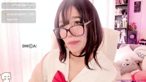 Snapshot of shyangie24 chatting on 09/12/25, 05:35 Angeline 3  independent come here when am horny... online show from 09/12/25, 05:35
