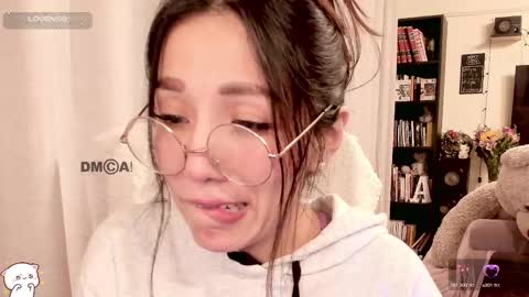 Snapshot of shyangie24 chatting on 09/28/25, 06:19 Angeline 3  independent come here when am horny... online show from 09/28/25, 06:19