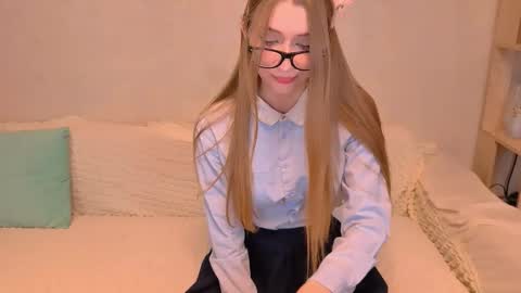 Snapshot of shyberrynelly chatting on 01/16/26, 09:19 Nelly online show from 01/16/26, 09:19