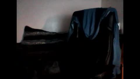 Snapshot of shyboyhugecum2020 chatting on 01/03/25, 04:33 shyboyhugecum2020 online show from 01/03/25, 04:33