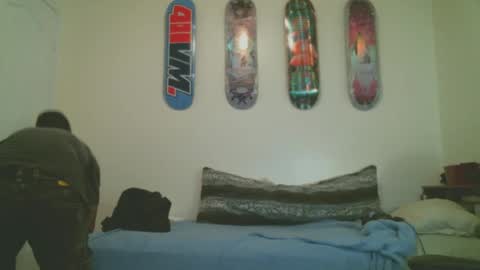 Snapshot of shyboyhugecum2020 chatting on 09/21/25, 02:35 shyboyhugecum2020 online show from 09/21/25, 02:35