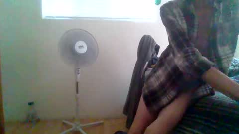 Snapshot of shyboyjohnnie chatting on 07/17/26, 12:50 shyboyjohnnie online show from 07/17/26, 12:50