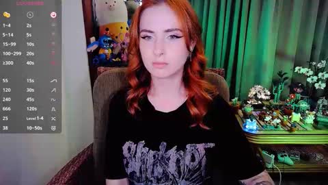 Snapshot of shyfoxxxy chatting on 03/19/26, 08:07 Effie online show from 03/19/26, 08:07
