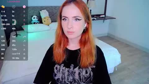 Snapshot of shyfoxxxy chatting on 03/28/26, 06:57 Effie online show from 03/28/26, 06:57