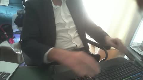 Snapshot of shyfrenchcock chatting on 04/17/26, 11:57 shyfrenchcock online show from 04/17/26, 11:57