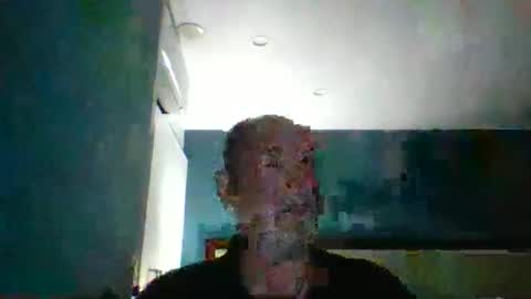 Snapshot of shyguytm chatting on 09/16/25, 07:09 shyguytm online show from 09/16/25, 07:09