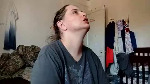 shylee538825 online show from 10/09/25, 05:00