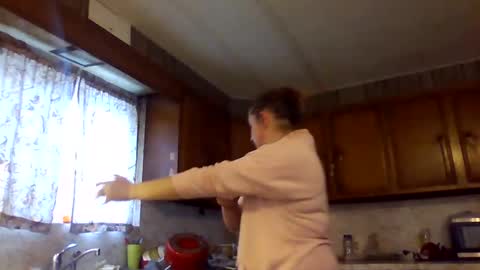 Snapshot of shylee538825 chatting on 11/30/25, 05:17 shylee538825 online show from 11/30/25, 05:17