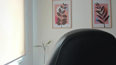 Snapshot of shylittlebunny chatting on 03/10/26, 03:28 shylittlebunny online show from 03/10/26, 03:28