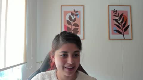 Snapshot of shylittlebunny chatting on 03/20/26, 02:33 shylittlebunny online show from 03/20/26, 02:33