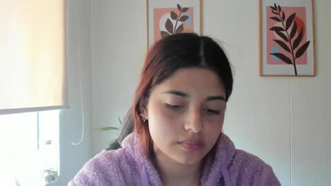 Snapshot of shylittlebunny chatting on 04/13/26, 08:25 shylittlebunny online show from 04/13/26, 08:25