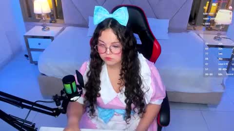 Snapshot of shylysweet chatting on 12/01/25, 05:34 Shyly online show from 12/01/25, 05:34