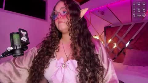 Snapshot of shylysweet chatting on 02/27/26, 06:57 Shyly online show from 02/27/26, 06:57