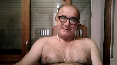 Snapshot of shymmy10 chatting on 07/05/26, 03:13 shymmy10 online show from 07/05/26, 03:13