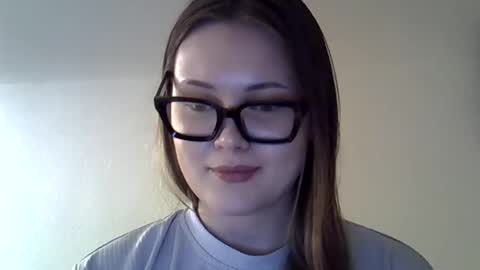 Snapshot of shynesssi chatting on 02/16/25, 11:05 shynesssi online show from 02/16/25, 11:05