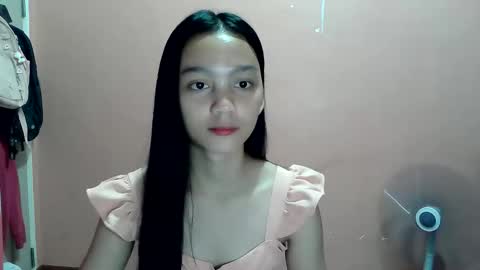 kaira online show from 10/20/25, 02:45
