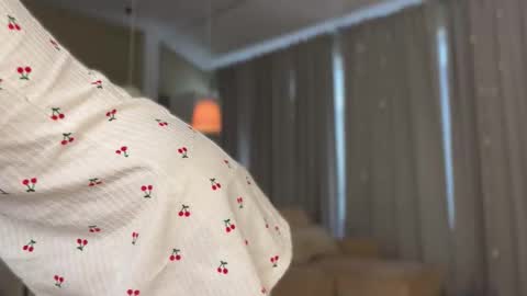 Aurora online show from 10/19/25, 06:14