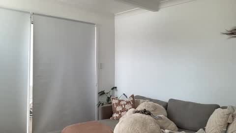 Snapshot of shysashy chatting on 09/25/25, 03:43 Sasha online show from 09/25/25, 03:43