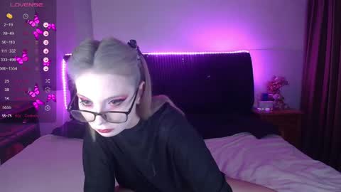 Snapshot of shysweetrish chatting on 04/21/26, 02:15 shysweetrish online show from 04/21/26, 02:15