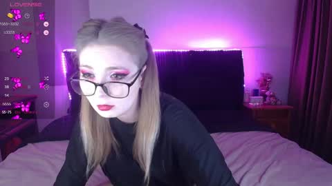 Snapshot of shysweetrish chatting on 05/22/26, 01:46 shysweetrish online show from 05/22/26, 01:46