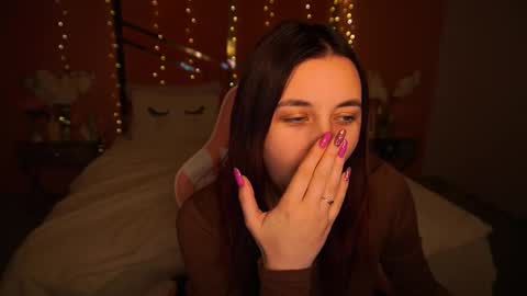 shyy_jany online show from 01/18/26, 02:43