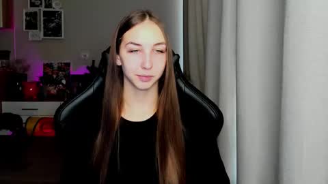 SIA online show from 09/27/25, 02:16