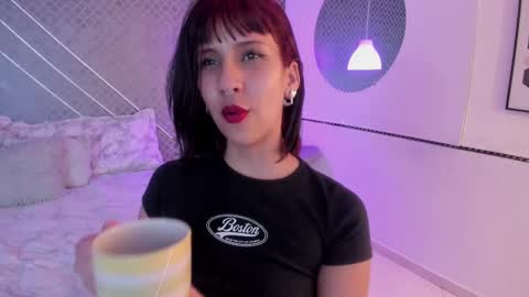 Sia online show from 09/11/25, 04:01