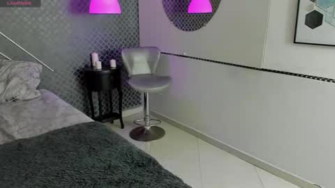 Sia online show from 09/23/25, 03:42