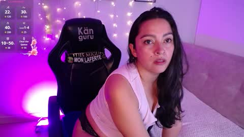 Snapshot of siara_belle chatting on 03/29/26, 09:48 Siara online show from 03/29/26, 09:48