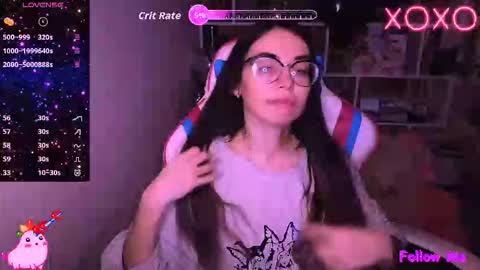 Snapshot of siashine chatting on 12/21/25, 12:45 siashine online show from 12/21/25, 12:45