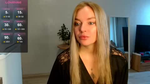 Eva online show from 10/15/25, 01:17