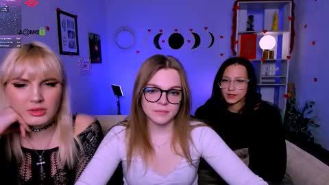 silicia online show from 02/22/26, 08:07