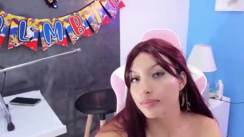 Snapshot of sidney_lux chatting on 06/22/26, 04:09 Sidney online show from 06/22/26, 04:09